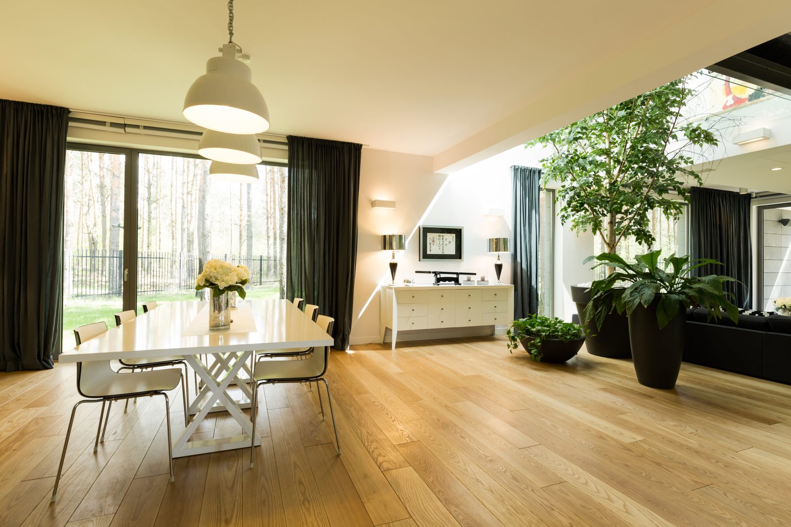 Luxury Villa Flooring Trends in Dubai - Floor N Floor